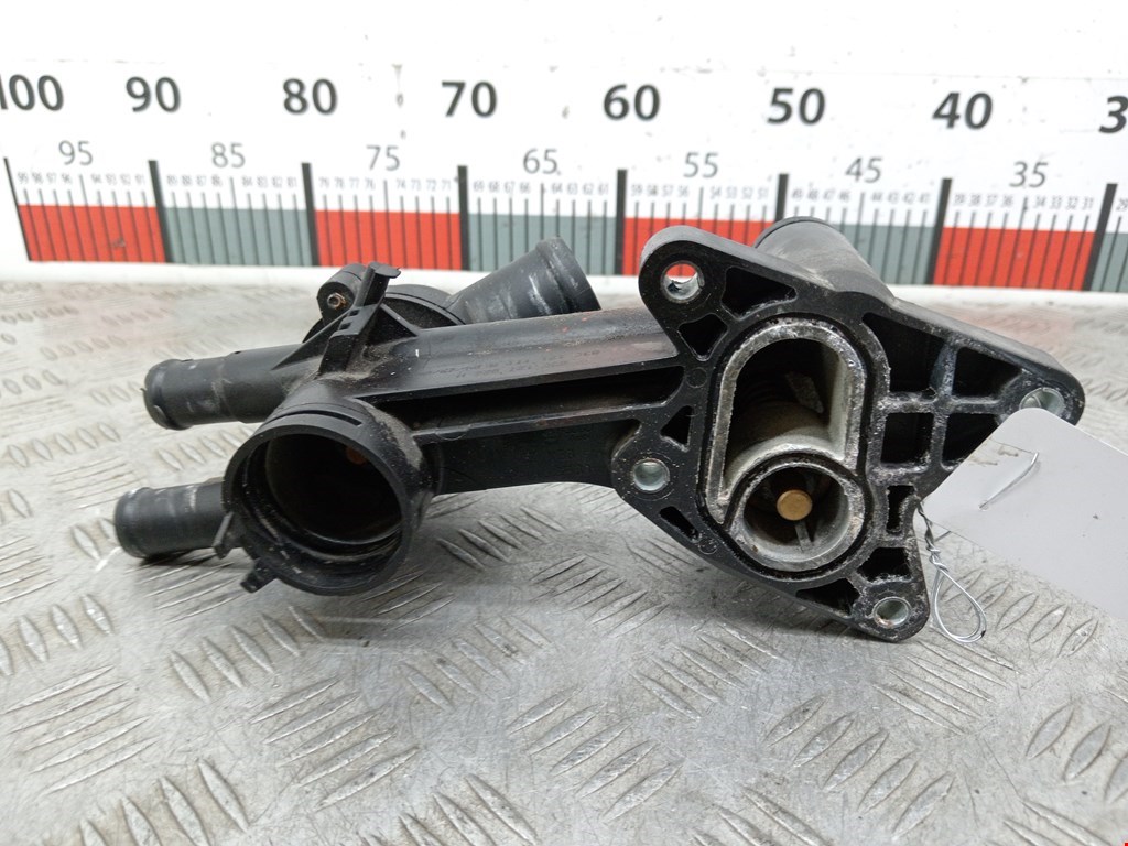 Корпус термостата VOLKSWAGEN Golf V 2003-2009