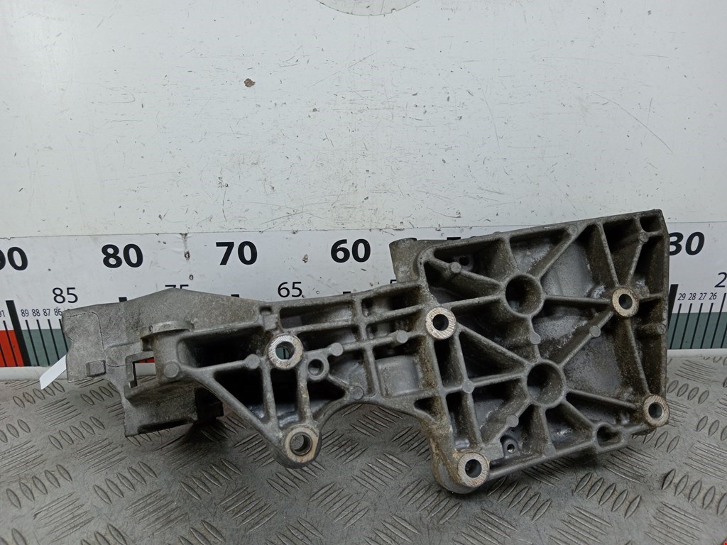 Кронштейн генератора MITSUBISHI Lancer X CX, CY,CZ 2007-2017