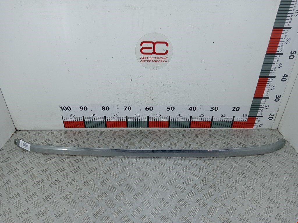 Накладка (молдинг) бампера переднего Volkswagen Touareg 2 (2010-2018)