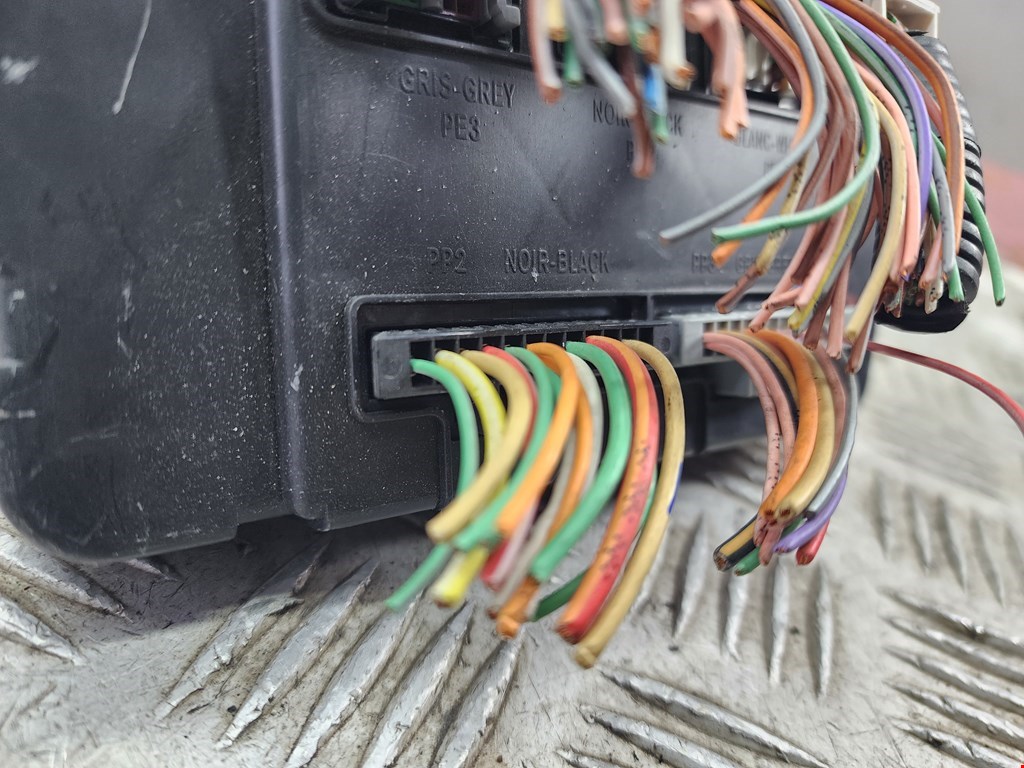 Блок комфорта RENAULT Scenic II 2003-2010