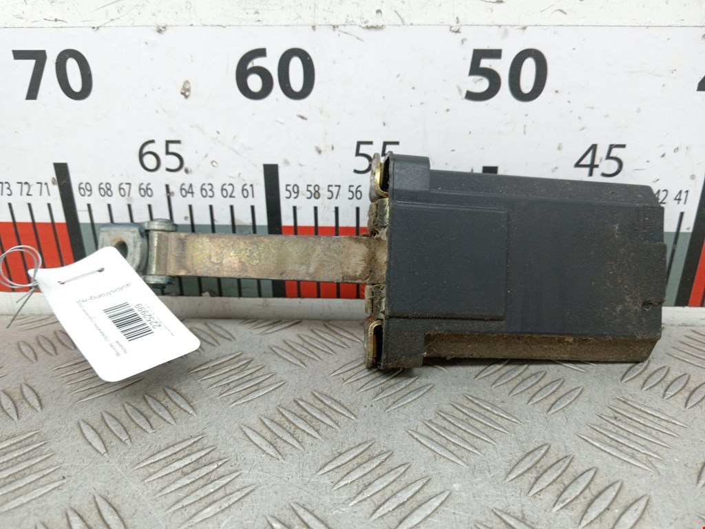 Ограничитель открывания двери MERCEDES-BENZ C-Class C-klasse W202 1993-2000