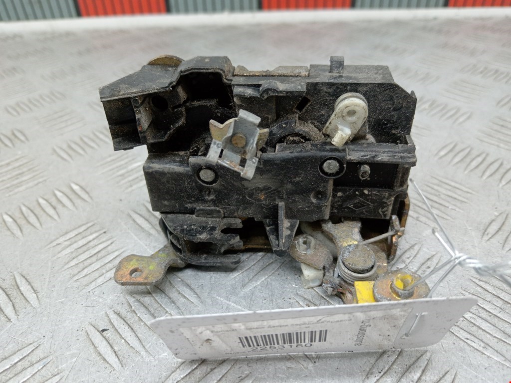 Замок двери передней правой RENAULT Kangoo 1997-2008
