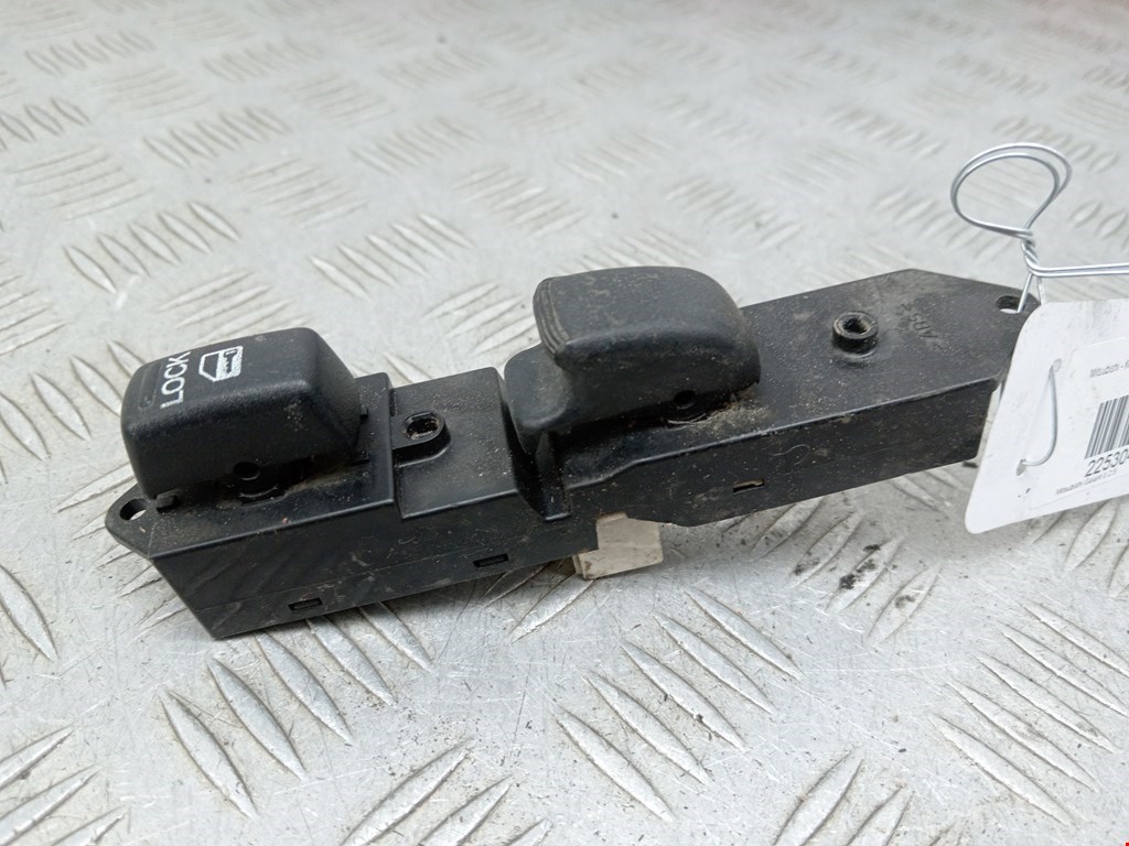 Кнопка стеклоподъемника MITSUBISHI Galant VIII 1996-2006