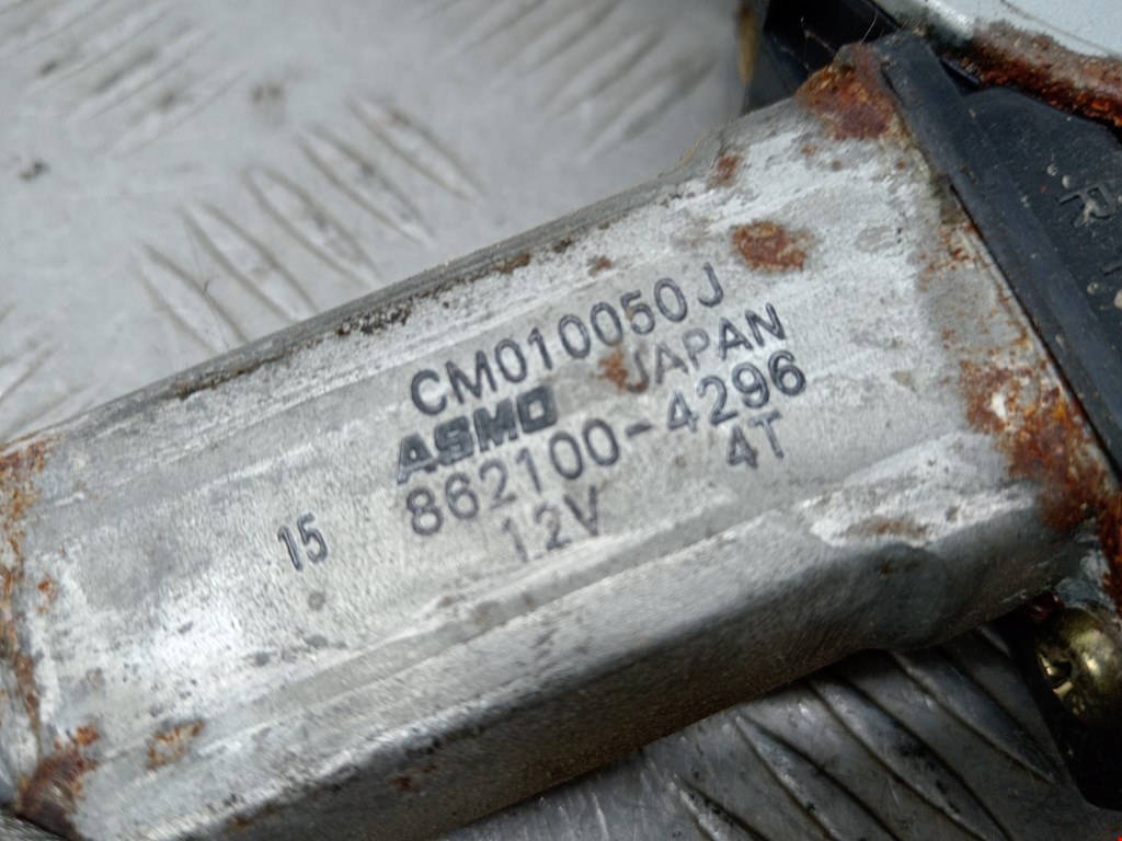 Стеклоподъемник передний правый MAZDA 323 BA 1994-1998