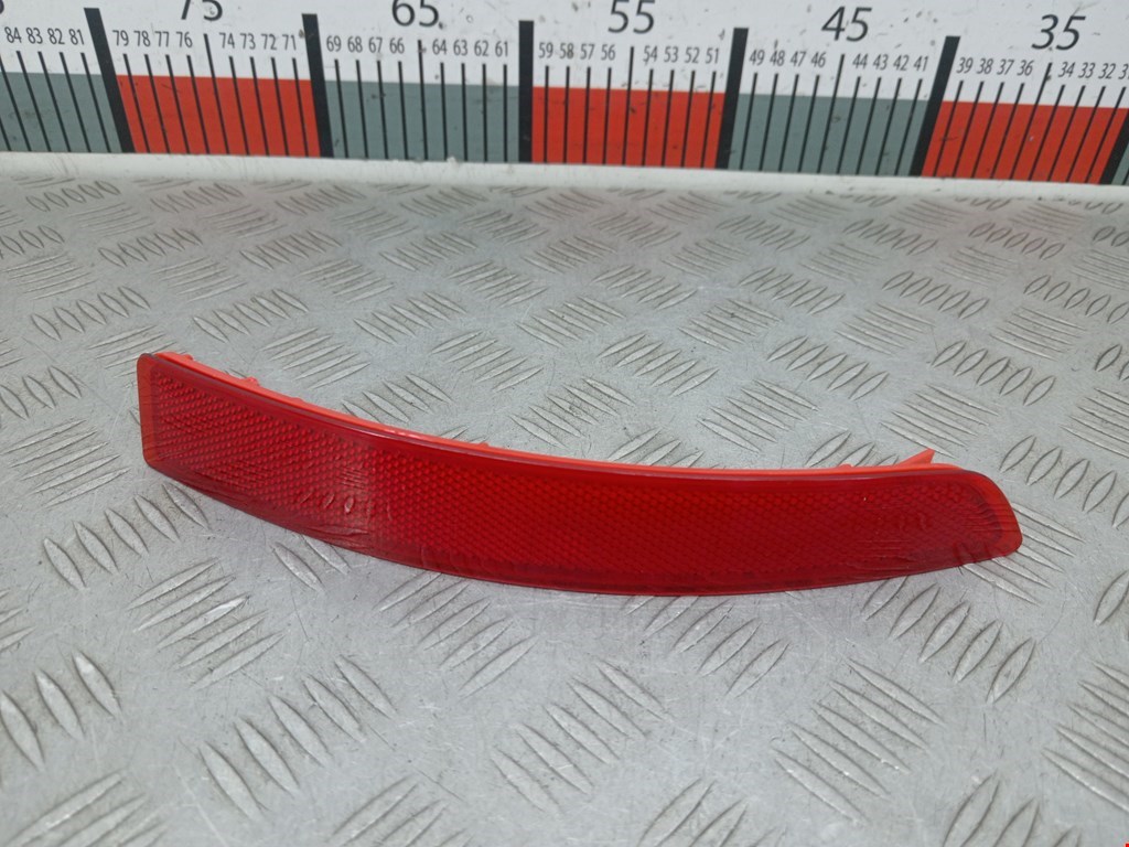 Катафот (отражатель) бампера левый Volkswagen Jetta 6 (2010-2018)