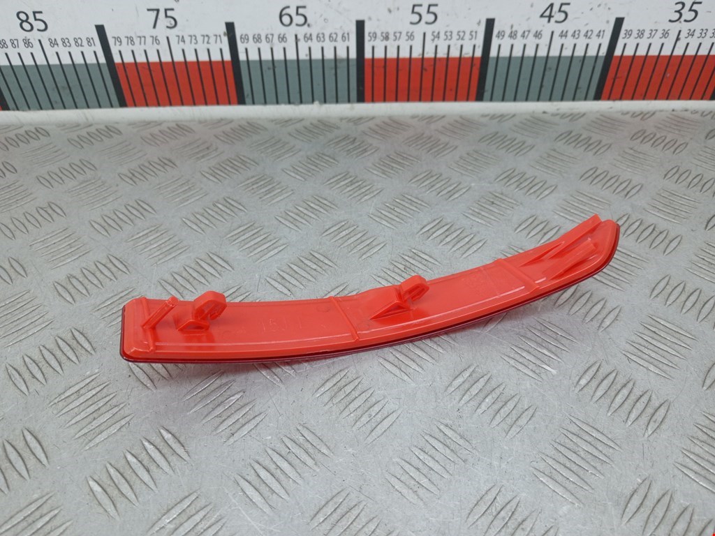 Отражатель в бампер задний левый VOLKSWAGEN Jetta VI 2011-2017