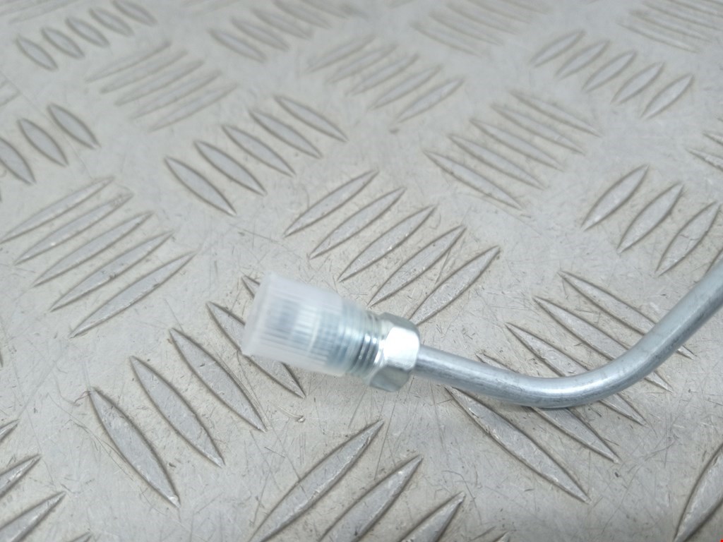 Трубка тормозная AUDI A4 B5 1995-2001