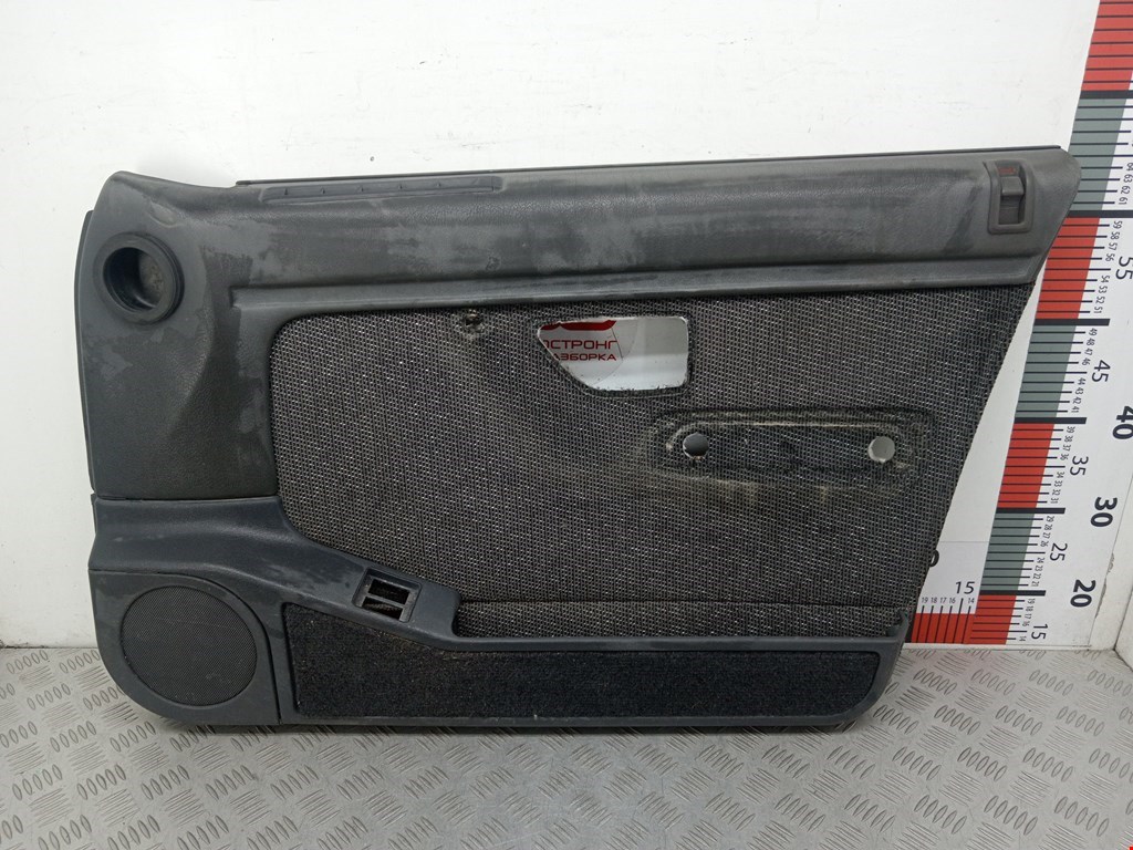 Обшивка двери передняя правая PEUGEOT 405 1987-1997