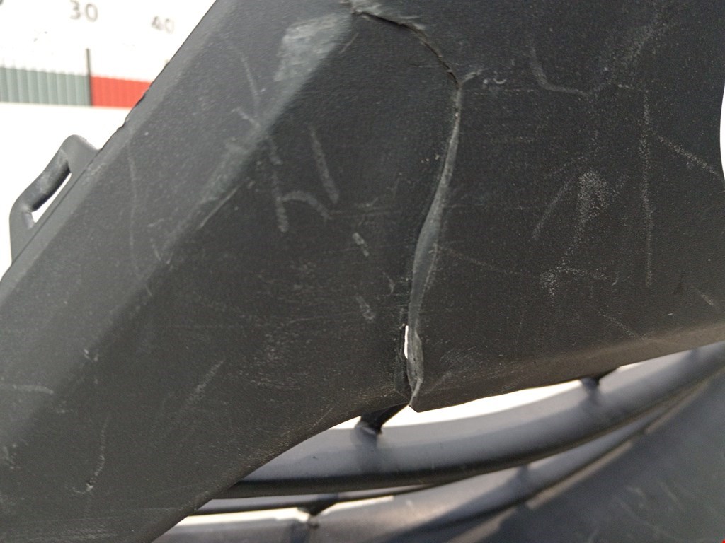 Юбка бампера передняя (переднего) TOYOTA RAV 4 CA40 2013-2019