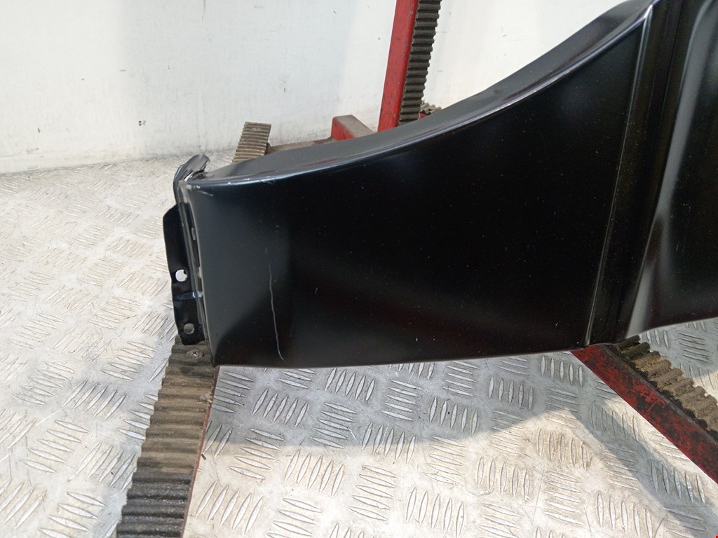 Крыло переднее левое AUDI 100 C3 1982-1991