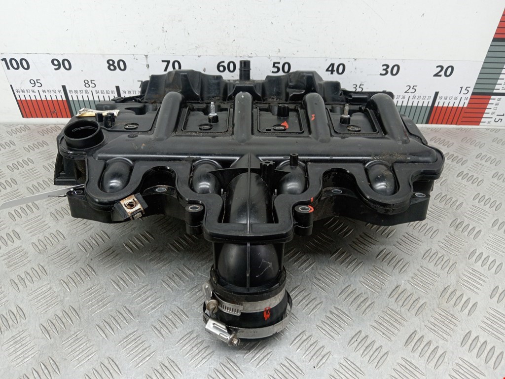 Крышка головки блока (клапанная) OPEL Vivaro A 2001-2014