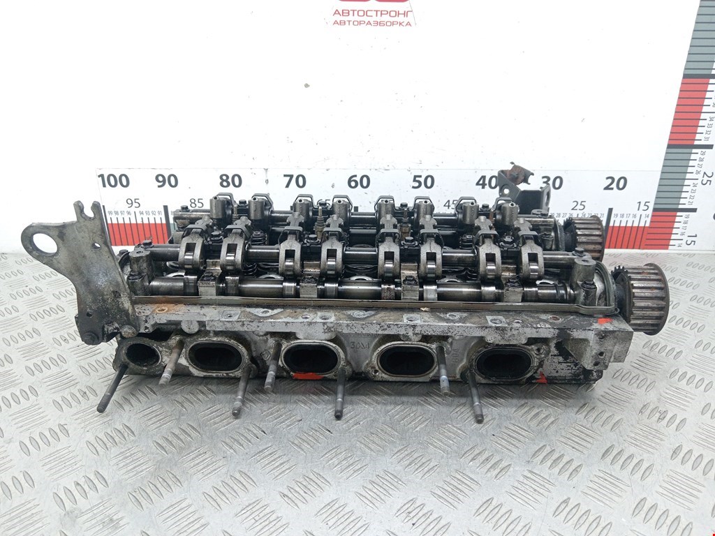 Головка блока (пустая) OPEL Vivaro A 2001-2014