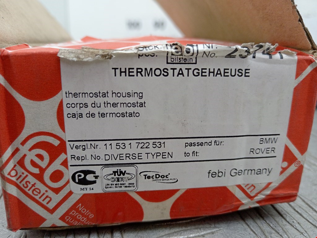 Корпус термостата BMW 3er E36 1991-2000