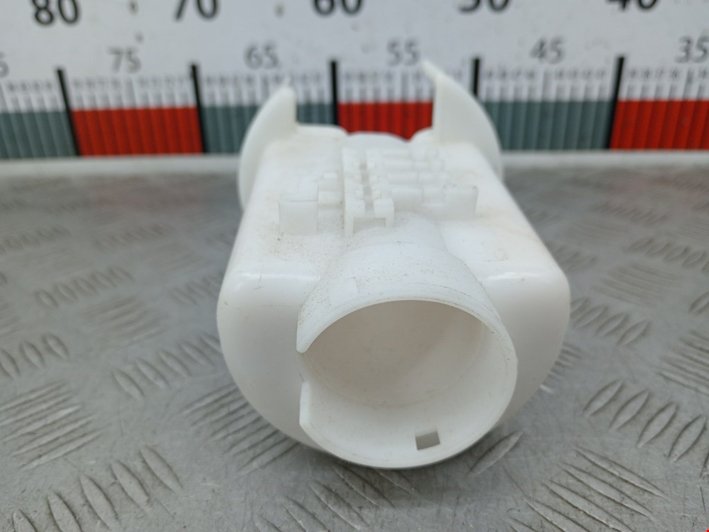 Фильтр топливный TOYOTA Corolla E120 2001-2006