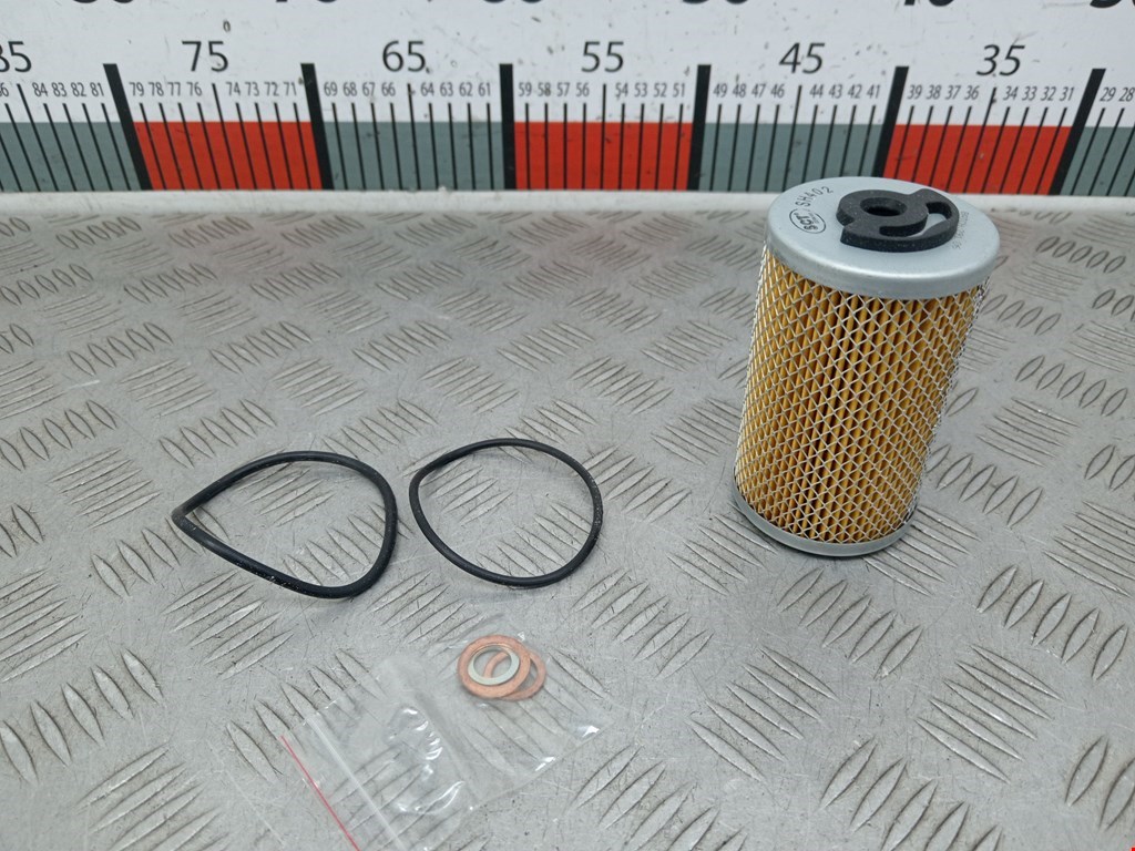 Фильтр масляный MERCEDES-BENZ 123 (W123) 123 W123 1976-1985