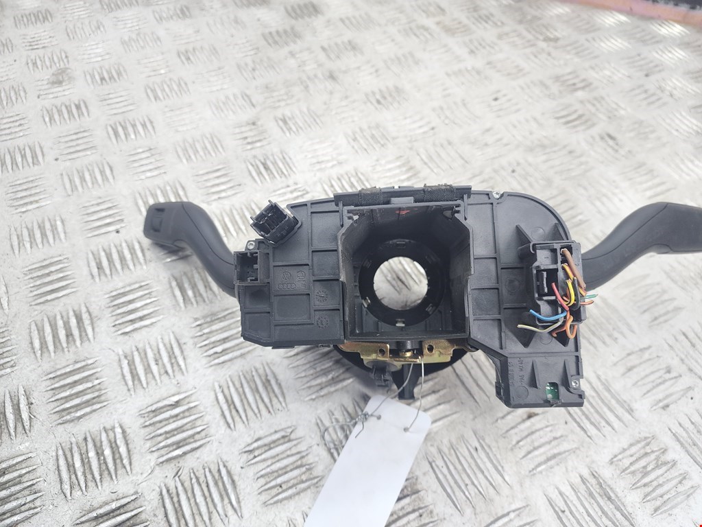 Механизм подрулевой для SRS (ленточный) AUDI A4 B7 2004-2007