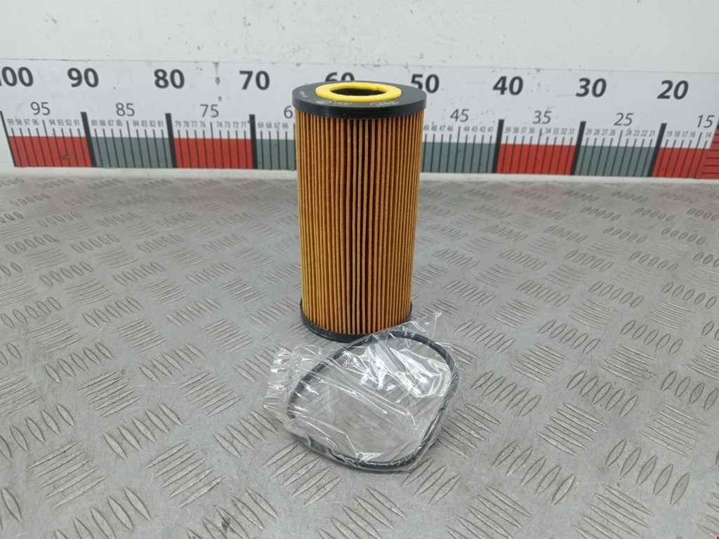 Фильтр масляный BMW 7er 7 серия E38 1994-2001