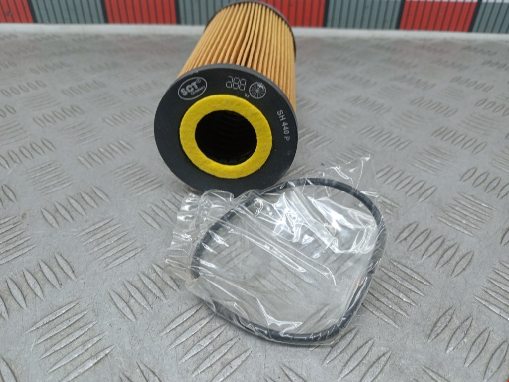 Фильтр масляный BMW 7er 7 серия E38 1994-2001