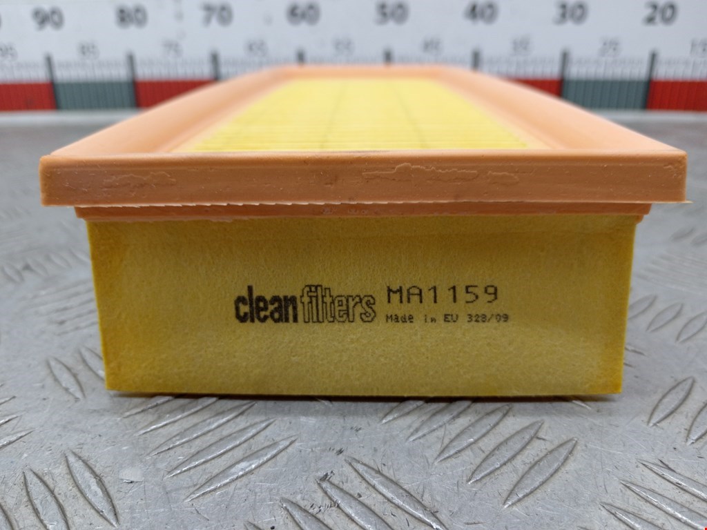 Фильтр воздушный VOLKSWAGEN Caddy II 1995-2004