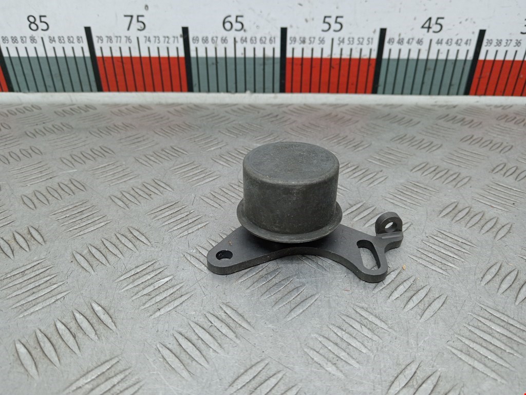 Ролик натяжителя BMW 3er E30 1983-1991