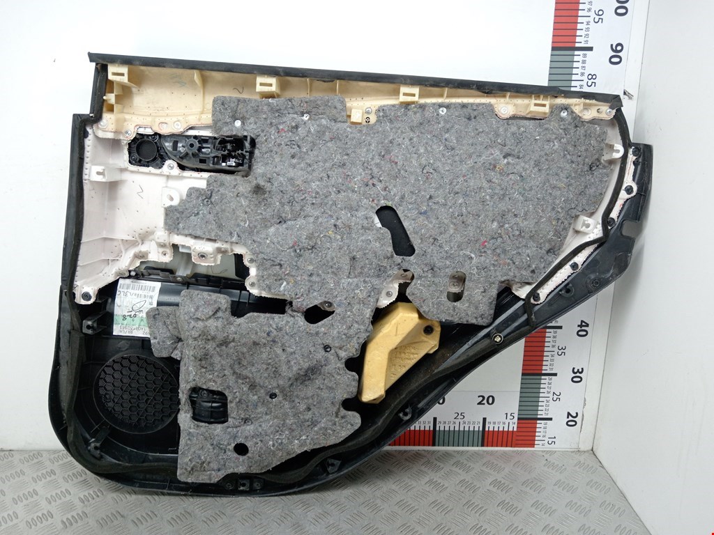 Обшивка двери передняя левая LEXUS RX 350\450H 2009-2015