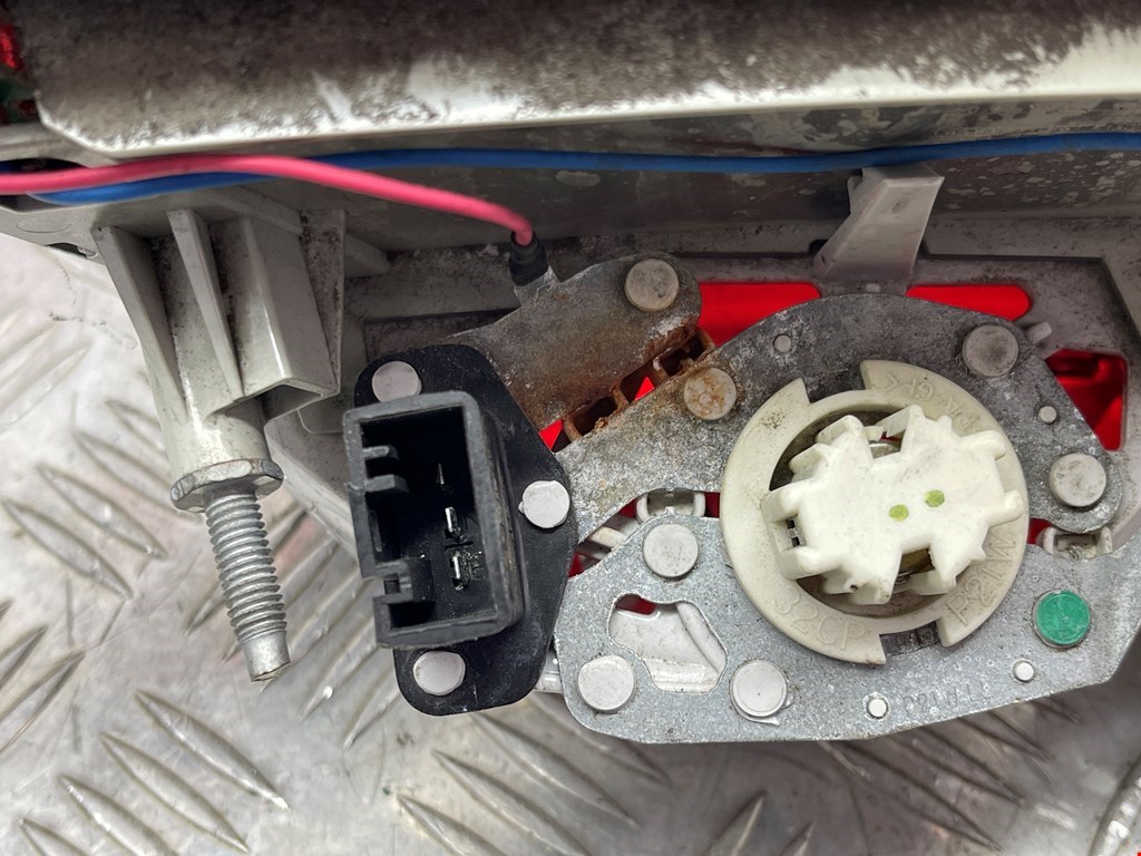 Фонарь задний внутренний левый BMW X5 E70 2007-2013