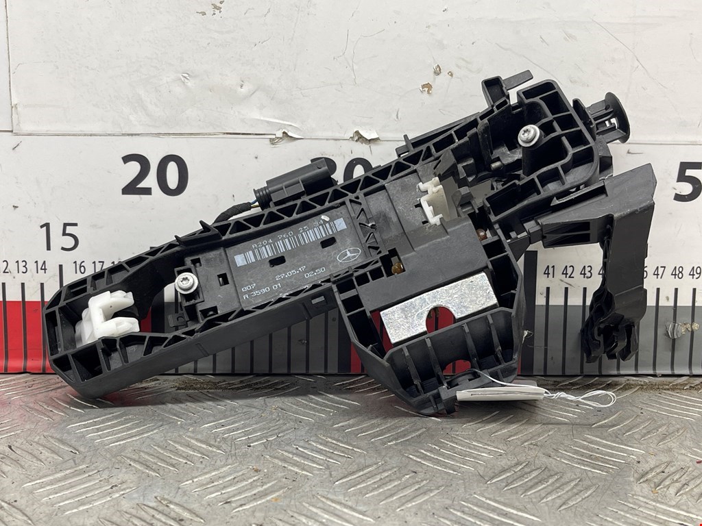 Кронштейн ручки MERCEDES-BENZ E-Class W212, S212, C207 2009-2016