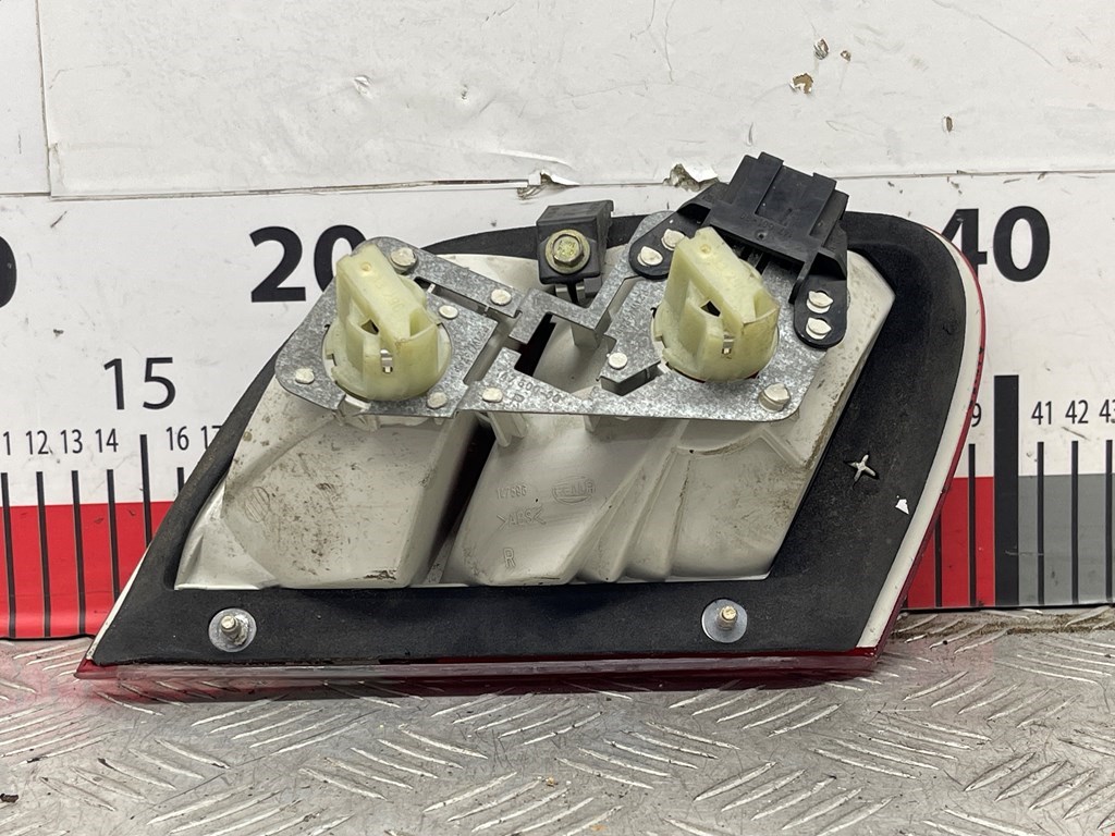 Фонарь задний правый MERCEDES-BENZ CLK-Class W208 1997-2002