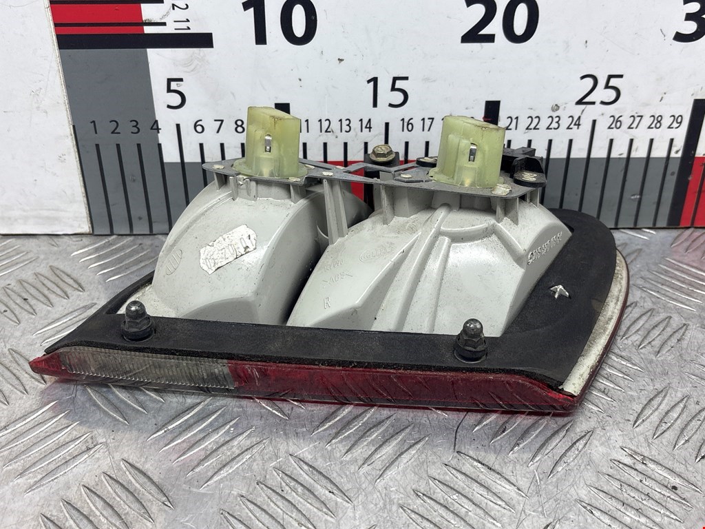 Фонарь задний внутренний правый MERCEDES-BENZ CLK-Class W208 1997-2002