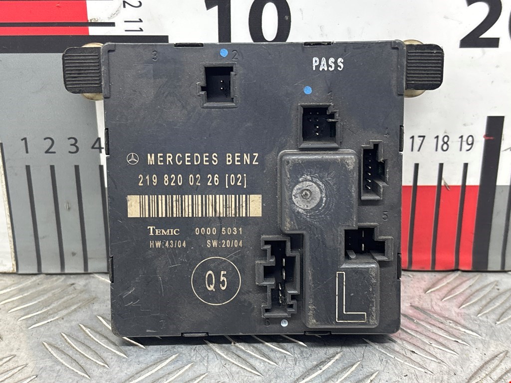 Блок управления двери Mercedes CLS-Class (W219) (2004-2010)