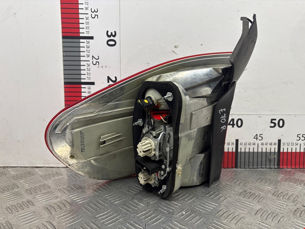 Фонарь задний правый BMW X5 E70 2007-2013