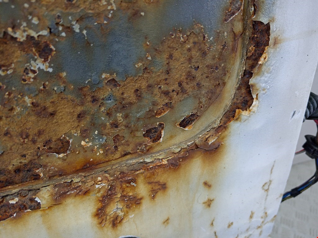 Бампер задний OPEL Combo C 2001-2011