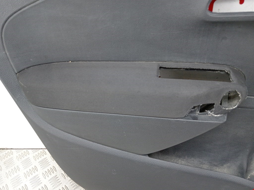 Обшивка двери передняя левая VOLKSWAGEN Polo V Sed Rus 2011-2020