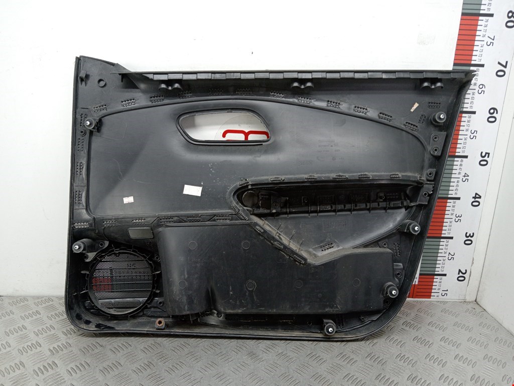Обшивка двери передняя левая VOLKSWAGEN Polo V Sed Rus 2011-2020