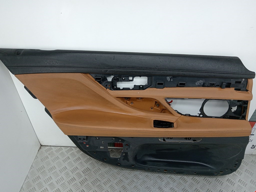 Обшивка двери задняя левая BMW 7er 7 серия G11/G12 2015-2022