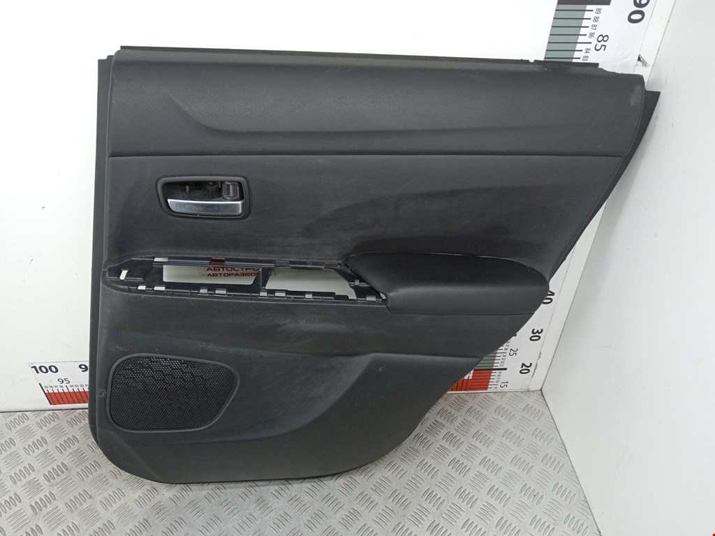 Обшивка двери задняя правая MITSUBISHI ASX 2010-н.в.