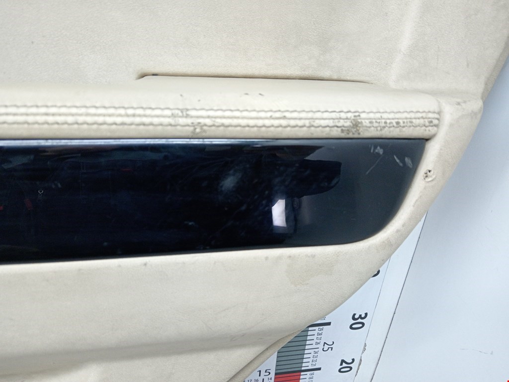 Обшивка двери задняя правая LAND ROVER Range Rover 2002-2012