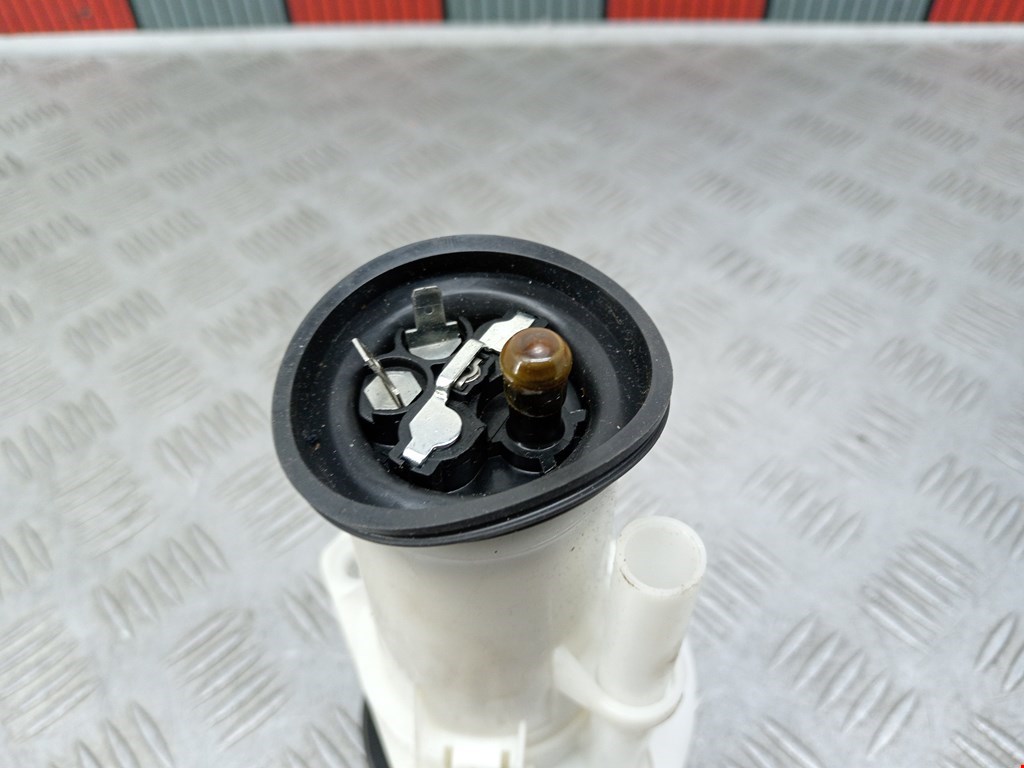 Насос топливный (электрический) VOLKSWAGEN Passat B4 1993-1997