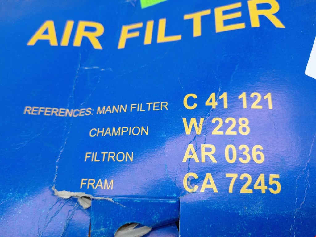 Фильтр воздушный MERCEDES-BENZ 123 (W123) 123 W123 1976-1985