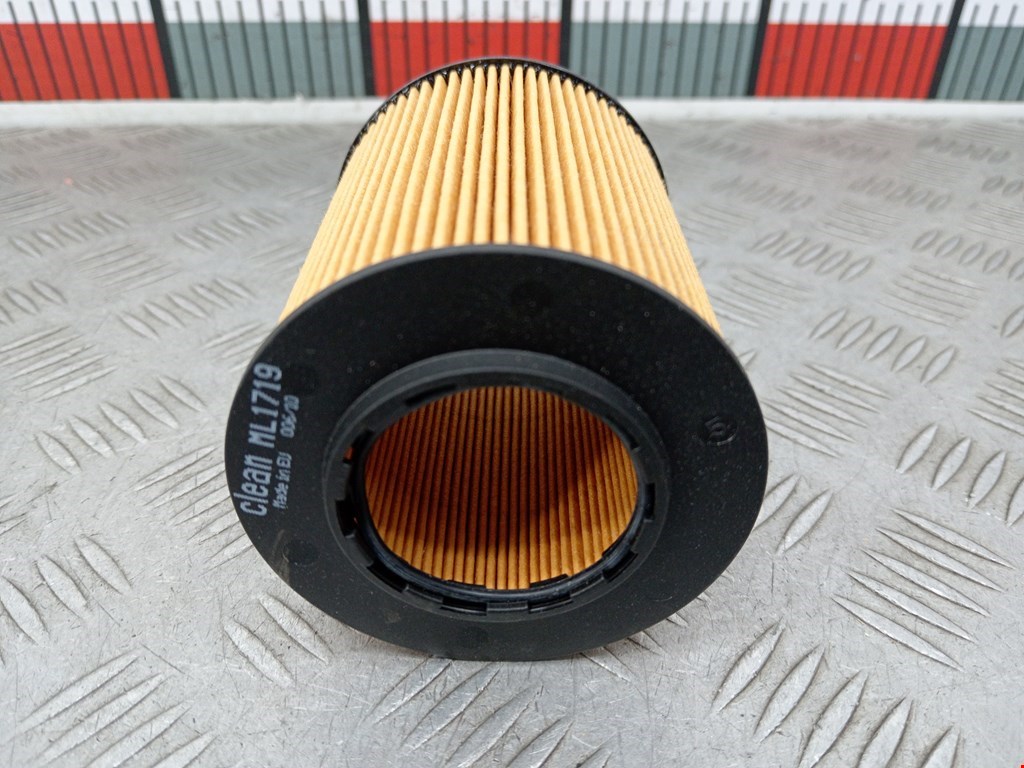 Фильтр масляный BMW 7er 7 серия E38 1994-2001