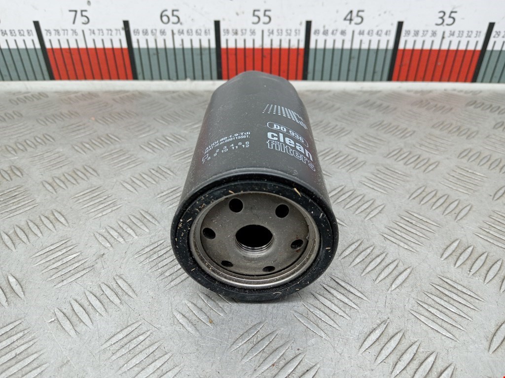 Фильтр масляный AUDI 80 B4 1991-1996