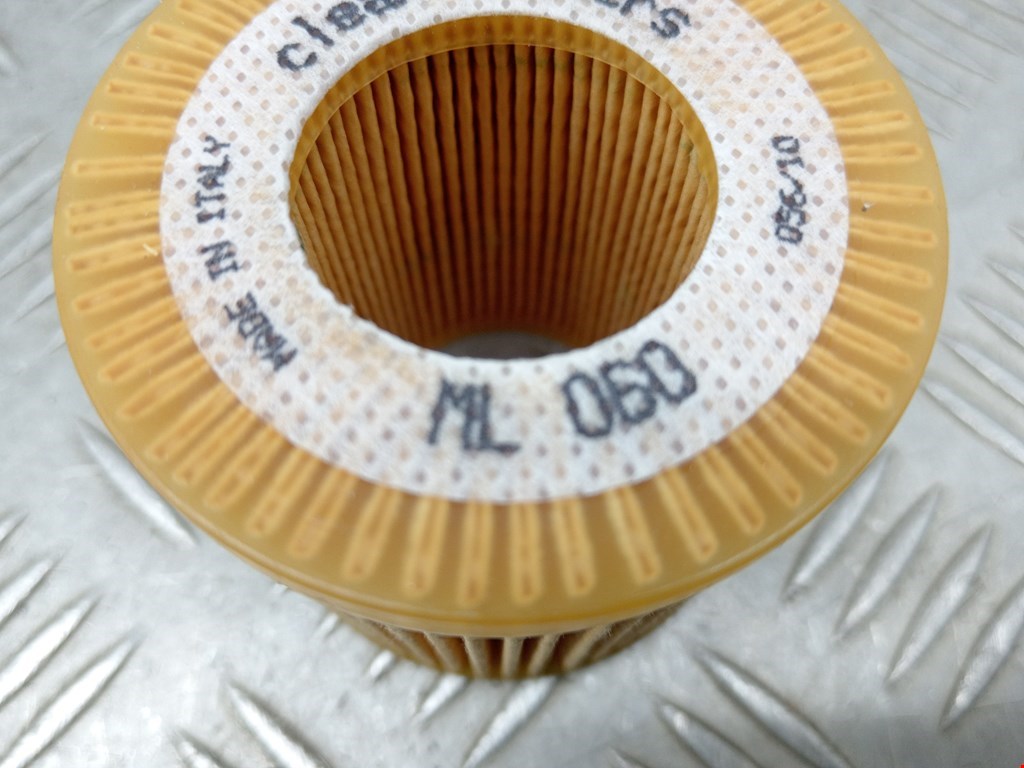 Фильтр масляный SKODA Fabia MK2 5J 2007-2014