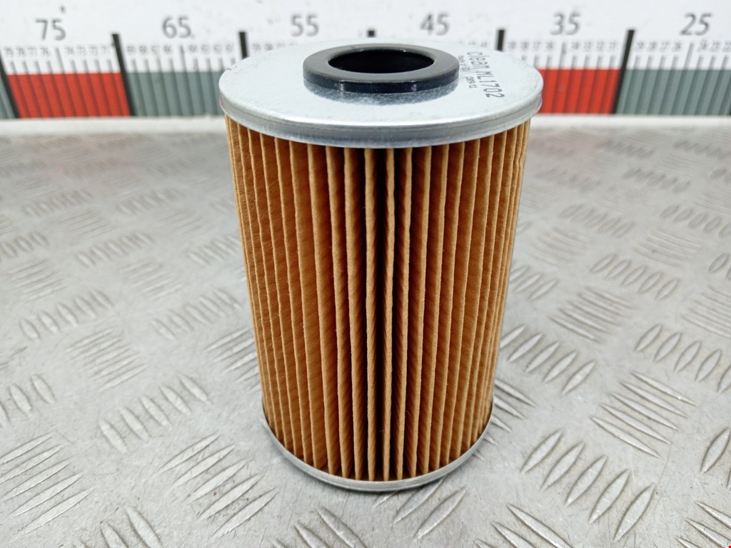 Фильтр масляный BMW 3er E36 1991-2000