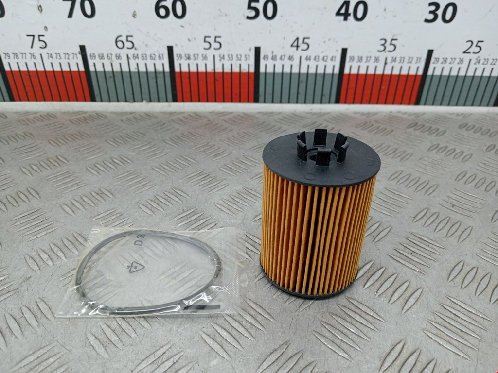 Фильтр масляный OPEL Corsa D 2006-2014