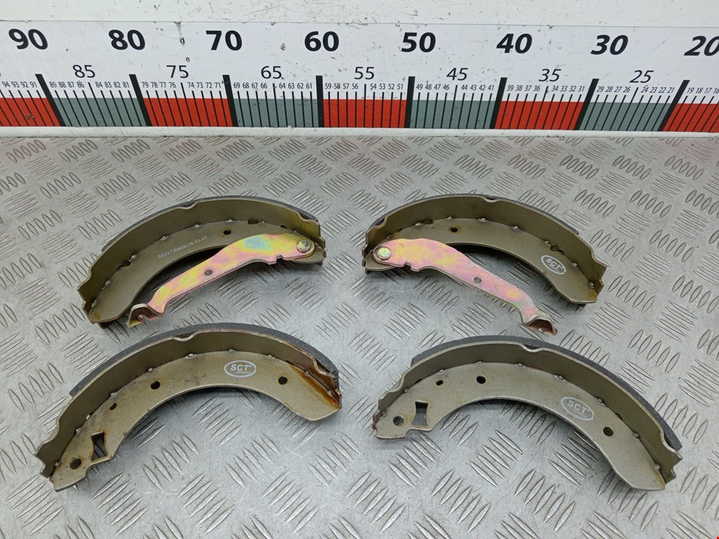 Колодка тормозная Ford Sierra (1982-1993)