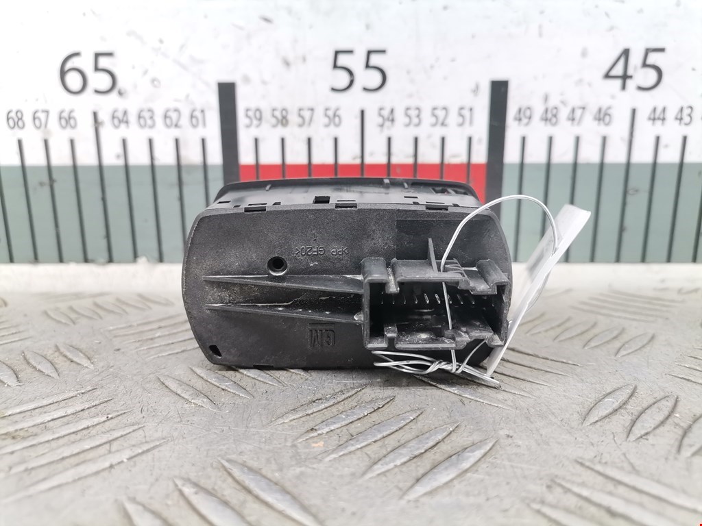 Блок управления стеклоподъемниками OPEL Corsa D 2006-2014