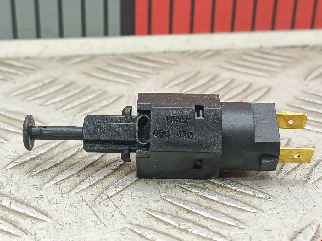 Выключатель концевой (концевик) DAEWOO Matiz 1998-2000