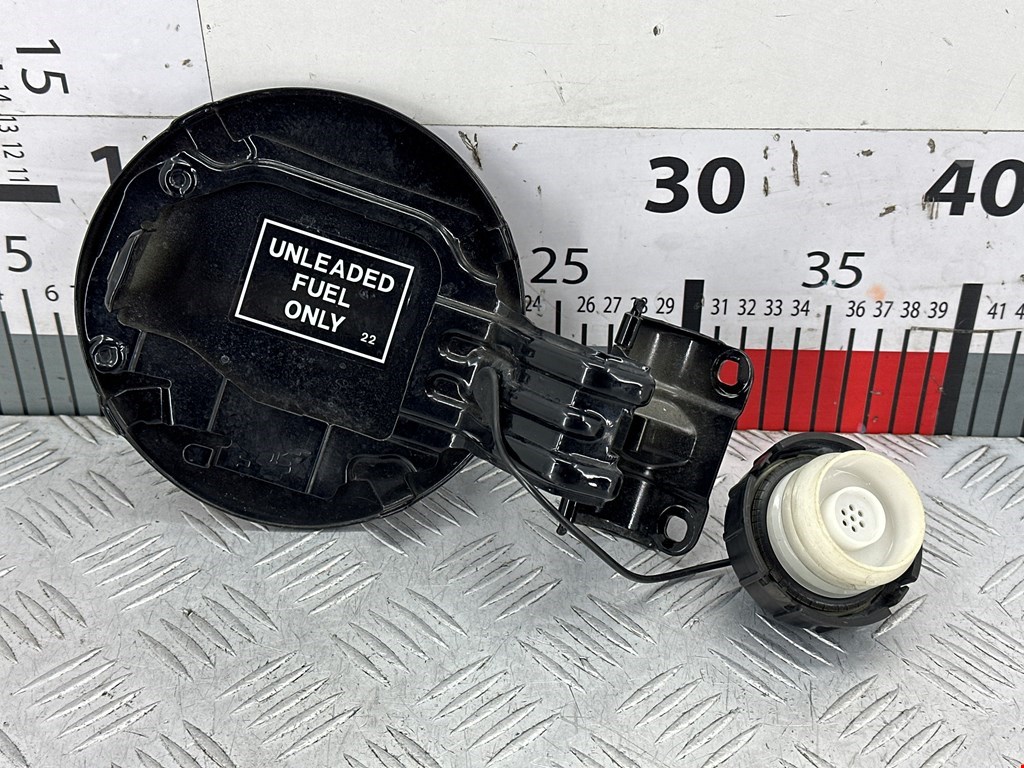 Лючок бензобака MITSUBISHI ASX 2010-н.в.