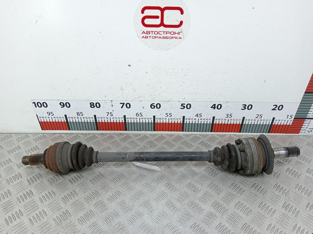 Полуось задняя левая (приводной вал шрус) BMW 5-Series (E60/E61) (2003-2010)
