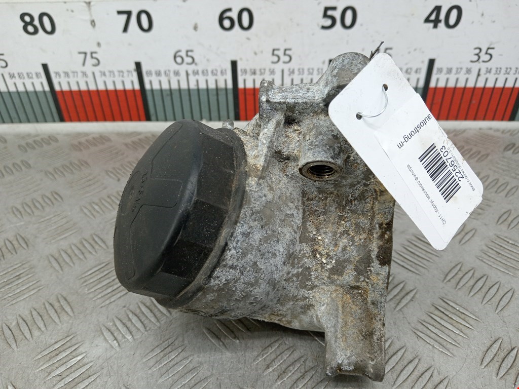 Корпус масляного фильтра BMW 5er 5 серия E60/E61 2003-2010